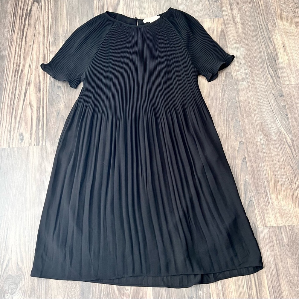 Michael Michael Kors Black Pleated Short Sleeve Dress